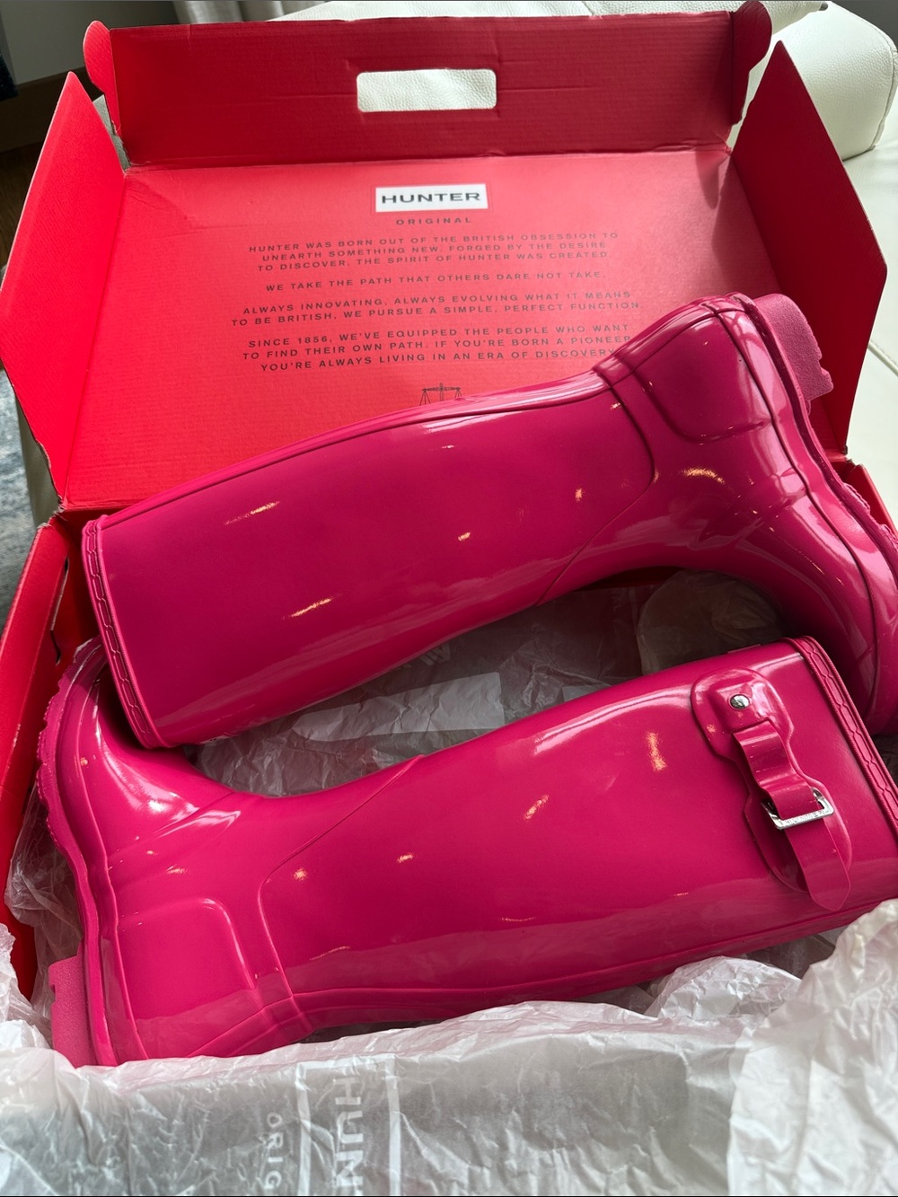 Hunter Tall Gloss Rain Boots in Hot Pink - Picture 3 of 17